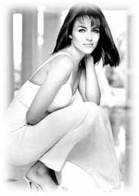 elizabethhurley.jpeg