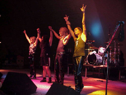 quietriot.jpg