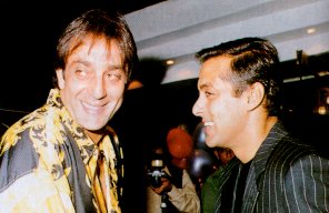 withsallu.jpg